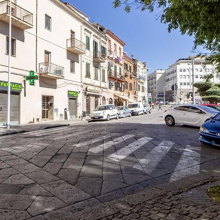 Lovely Piazza Santa Maria Apartment Sassari Exterior foto
