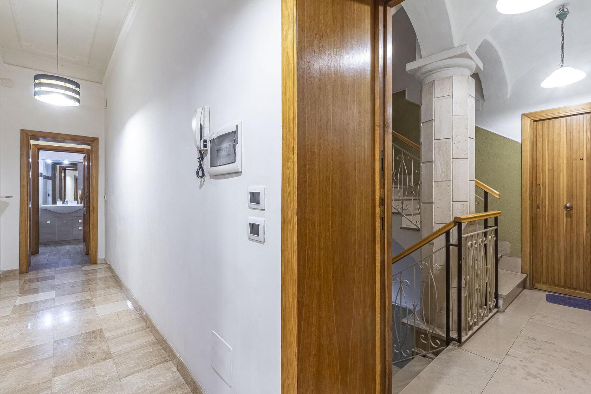 Lovely Piazza Santa Maria Apartment Sassari Exterior foto