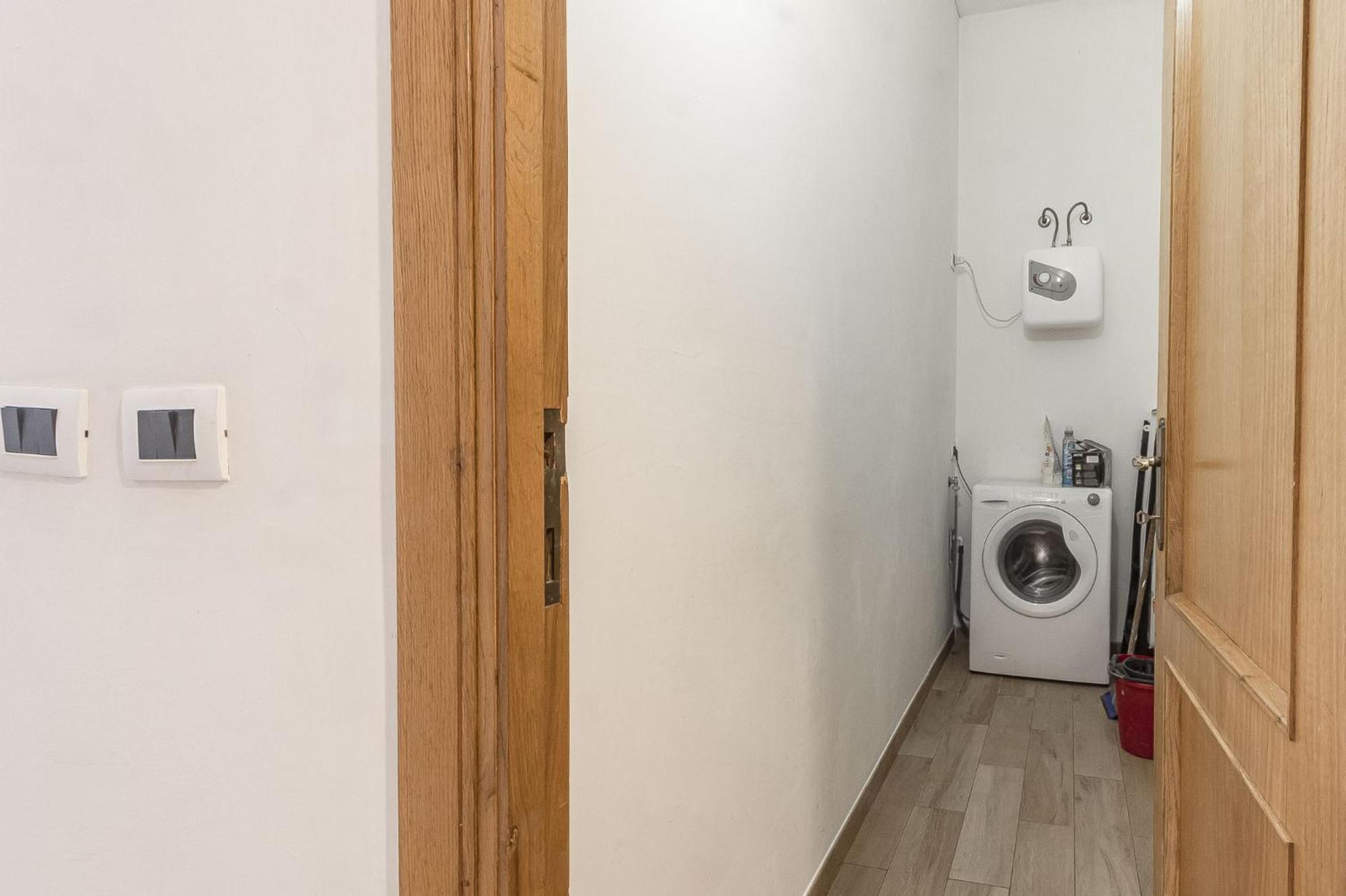 Lovely Piazza Santa Maria Apartment Sassari Exterior foto