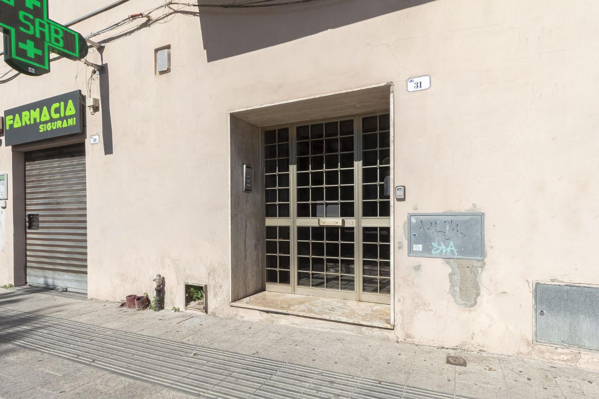 Lovely Piazza Santa Maria Apartment Sassari Exterior foto